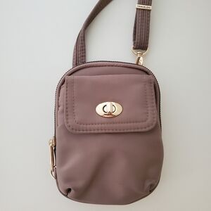 Travelon Anti-theft Tailored Crossbody Phone Pouch